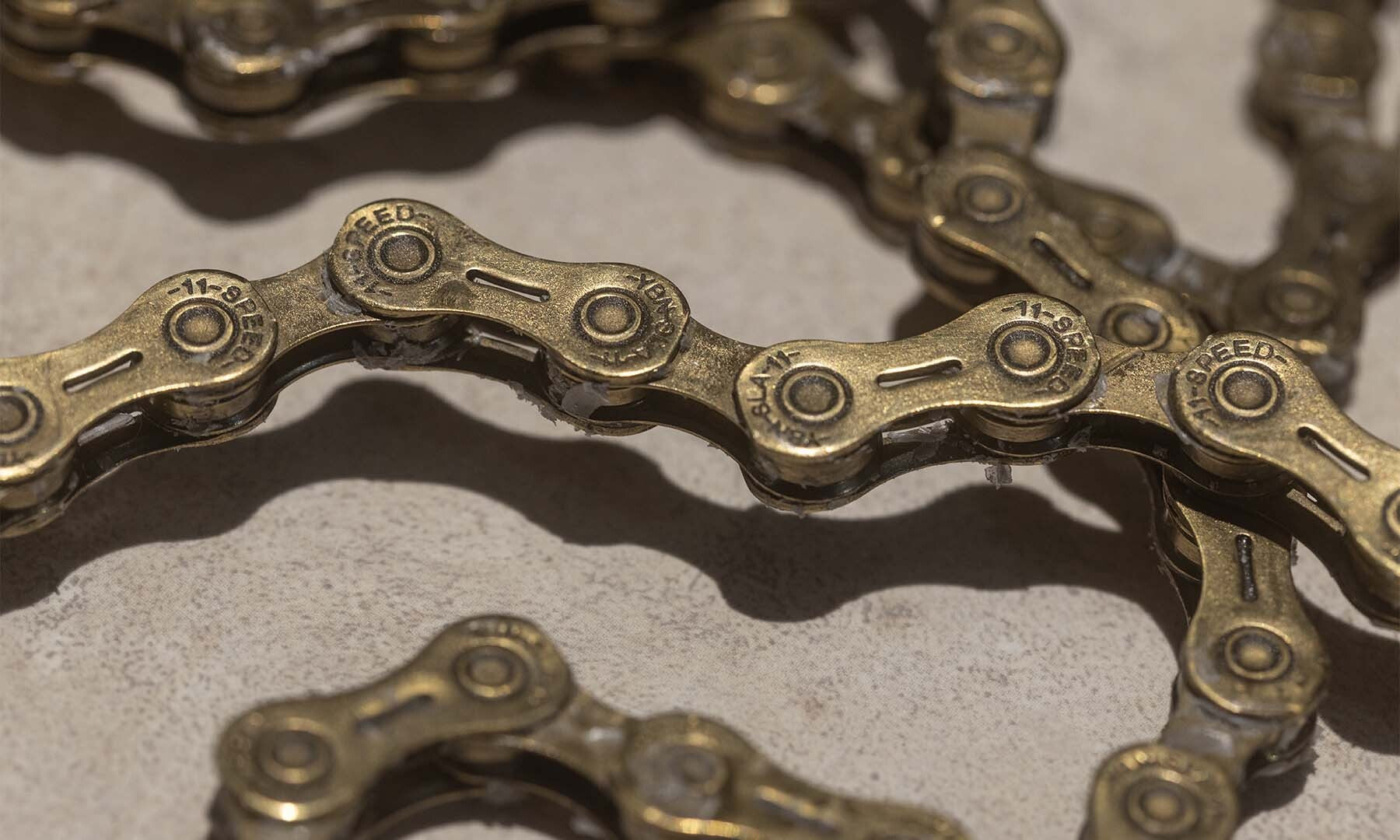 Bike chain stiff online link