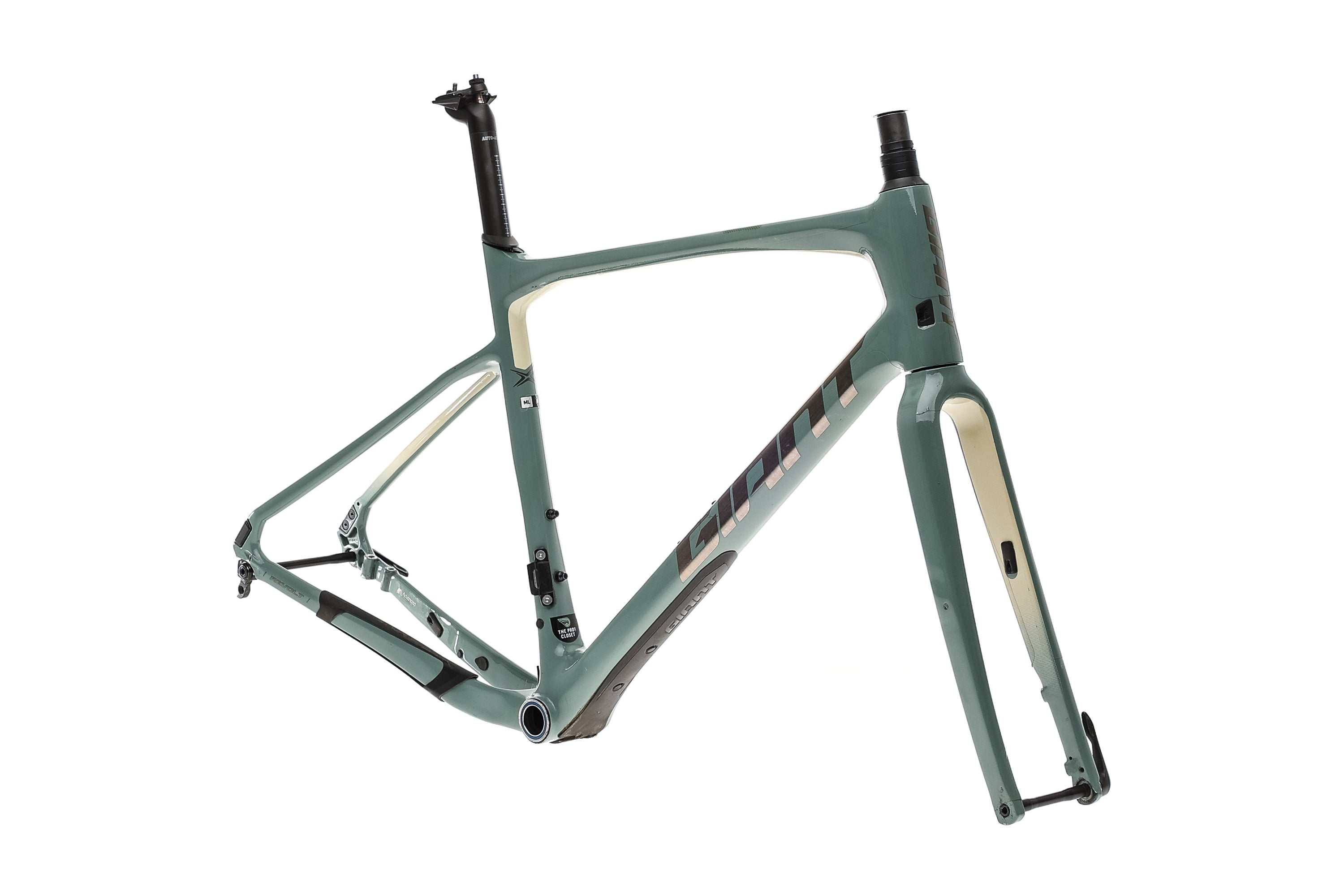 Giant revolt advanced deals frameset