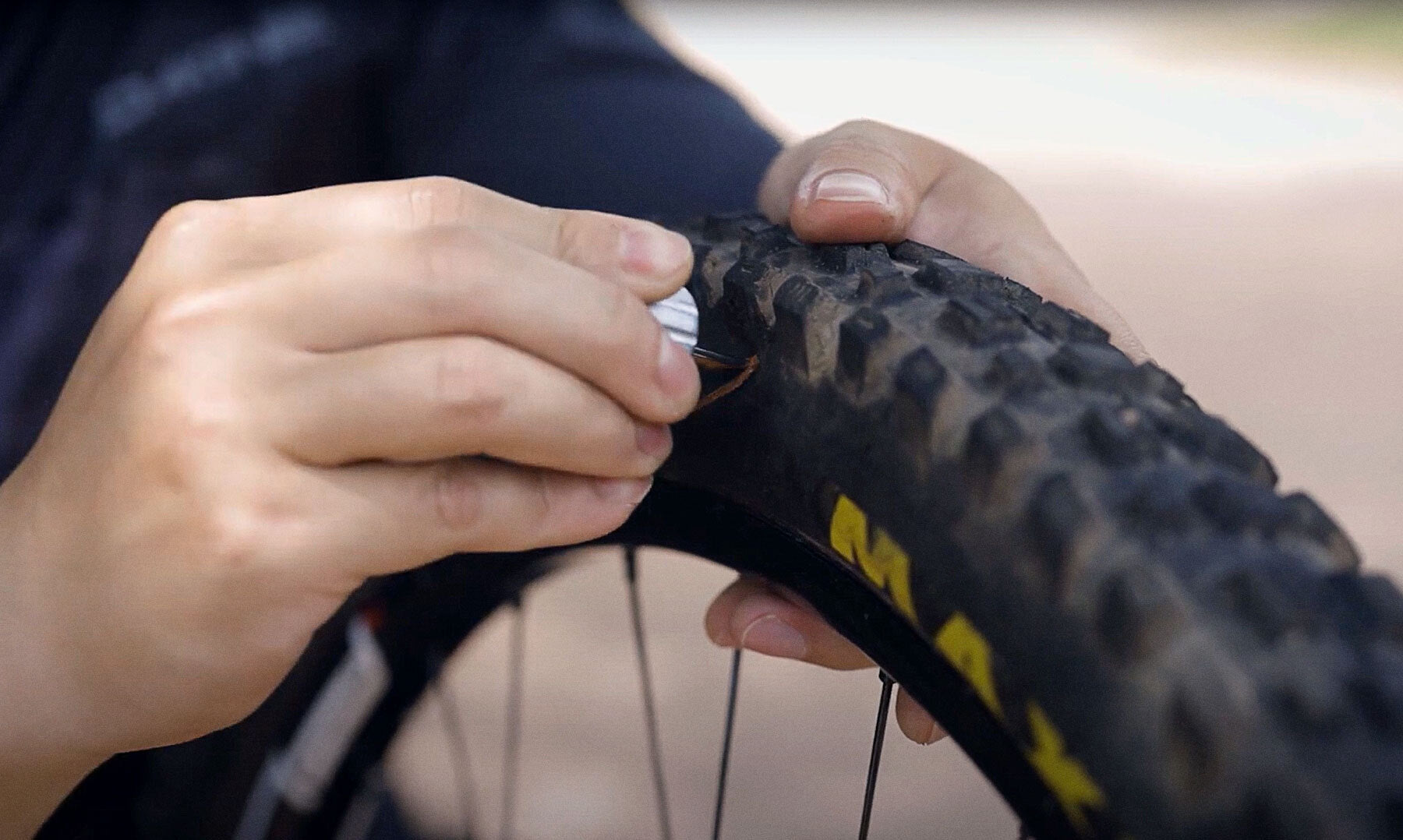 Tubeless tire clearance plugs