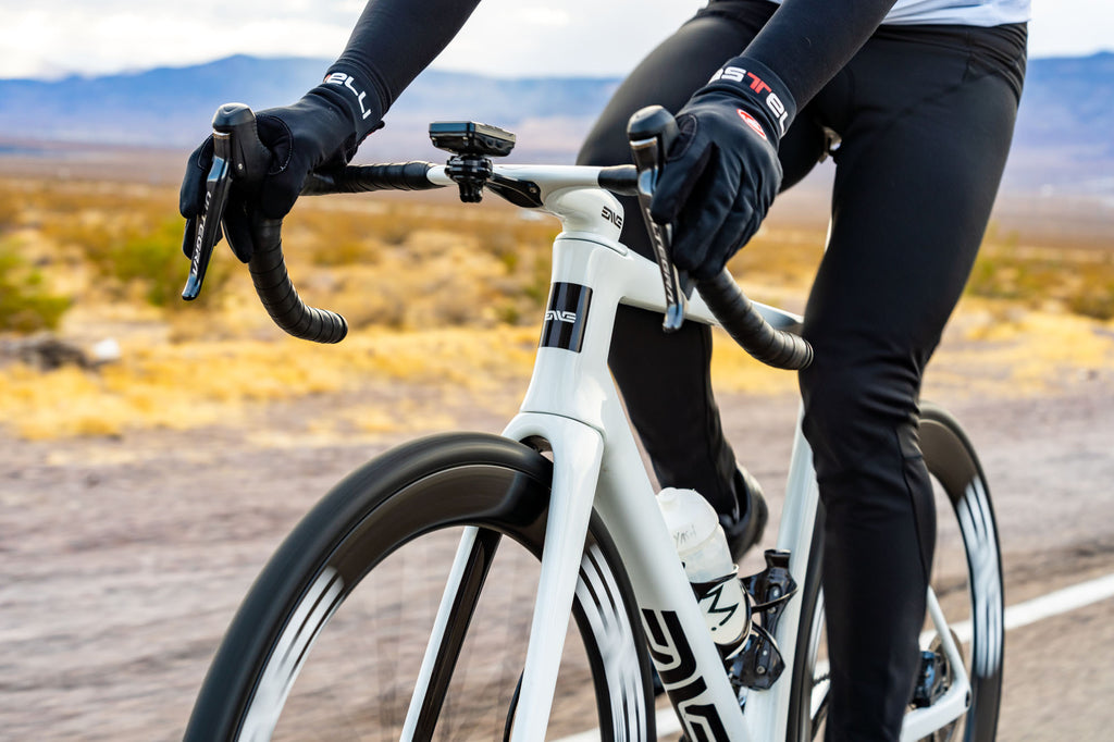 Enve Custom Road: dopo ruote e accessori, arriva la bici completa