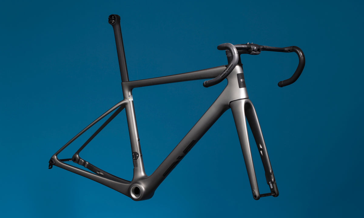 Rare Frame Spotlight: The Fast and Versatile ENVE Melee | The