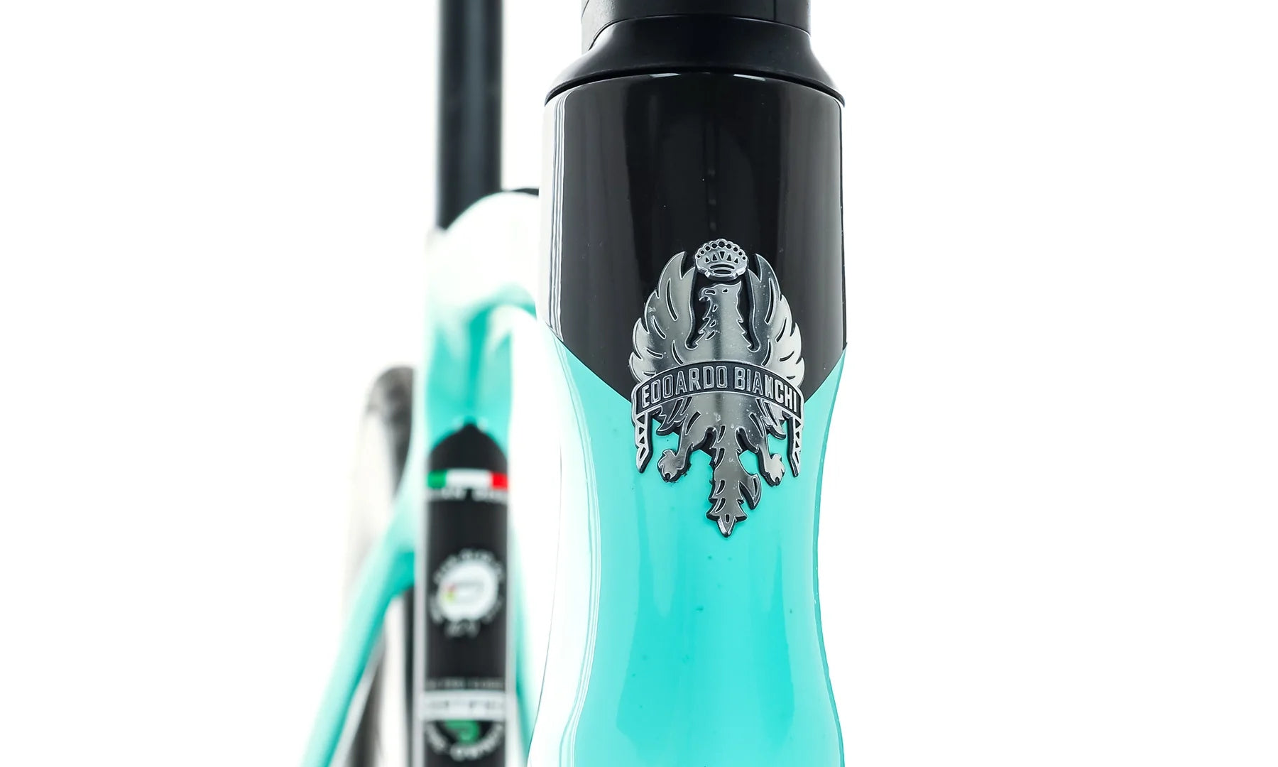 Head tube on online bike