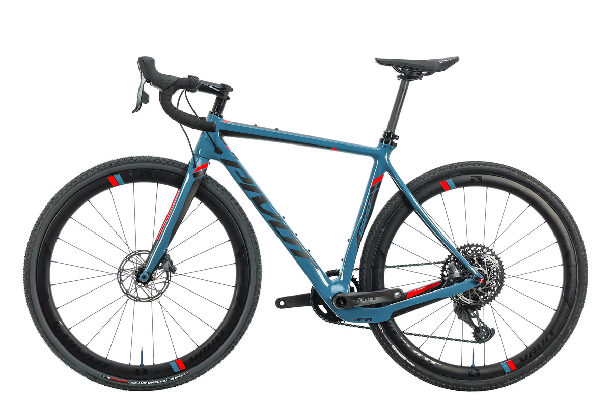 pivot vault gravel bike