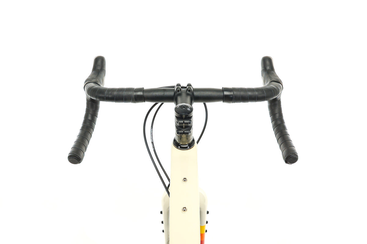 wall mounted bike holder