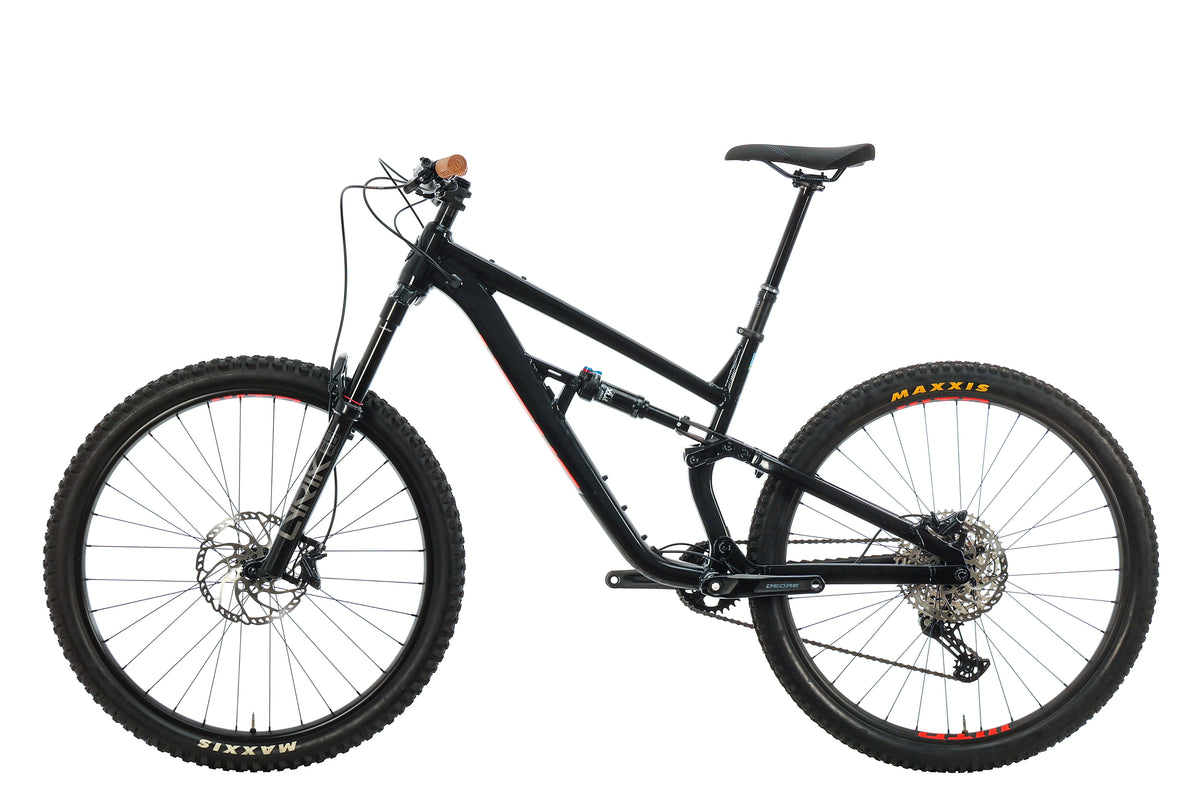 Salsa Cycles Blackthorn Deore Mountain Bike - 2021, Large | The Pro's ...