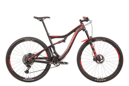 Pivot Bikes
 subcategory