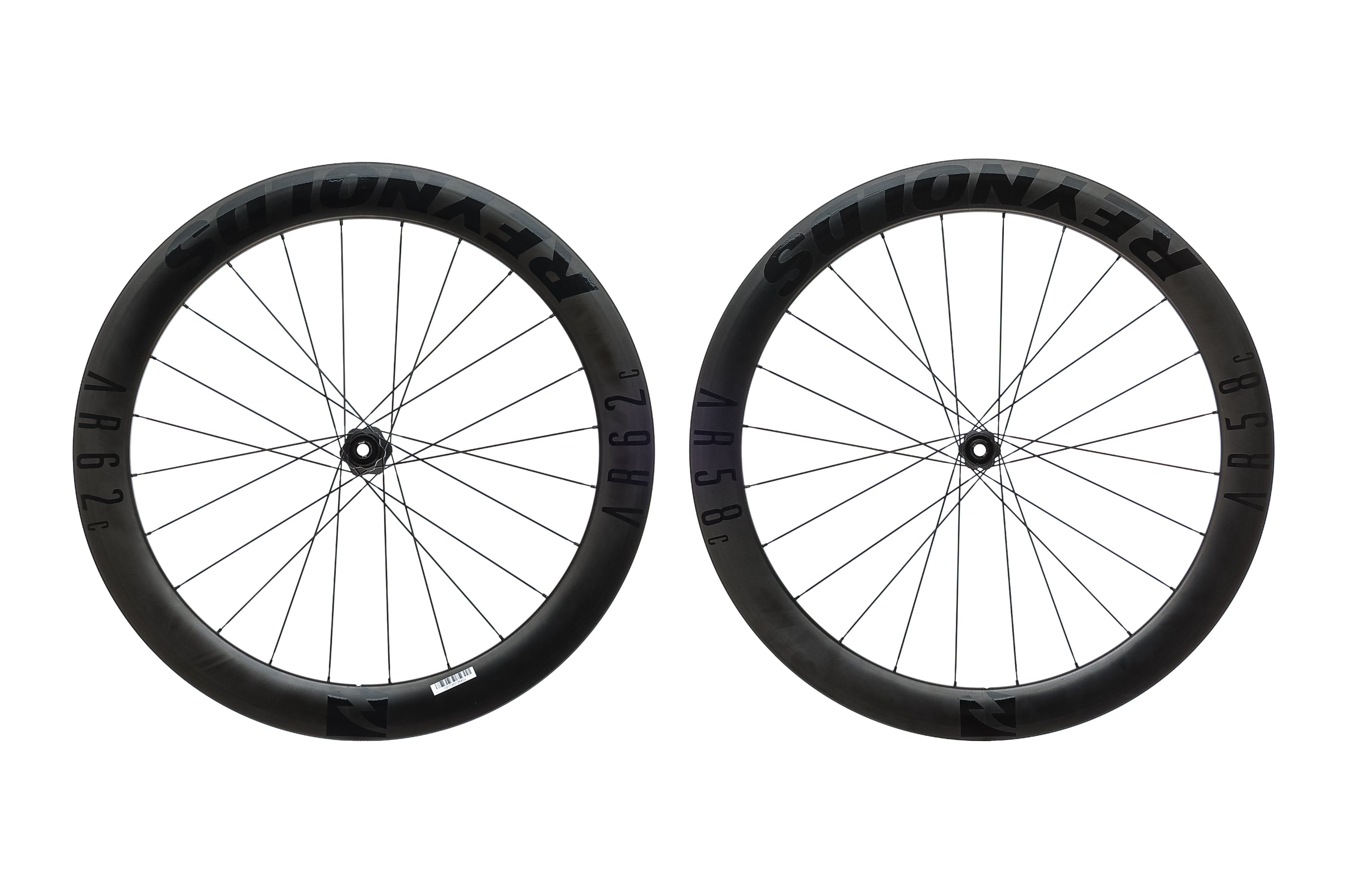 Hunt 62 sales carbon aerodynamicist wheelset