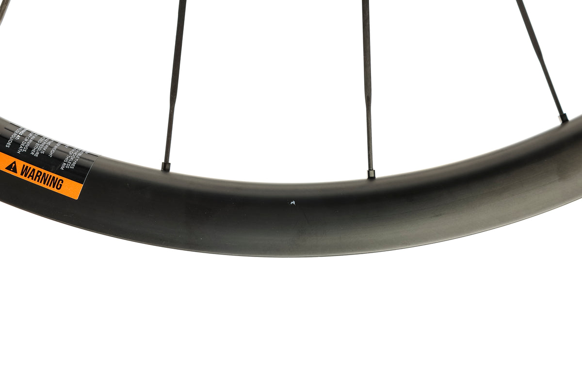 Hunt Aerodynamicist 32 Carbon Tubeless 700c Wheelset | The Pro's Closet ...