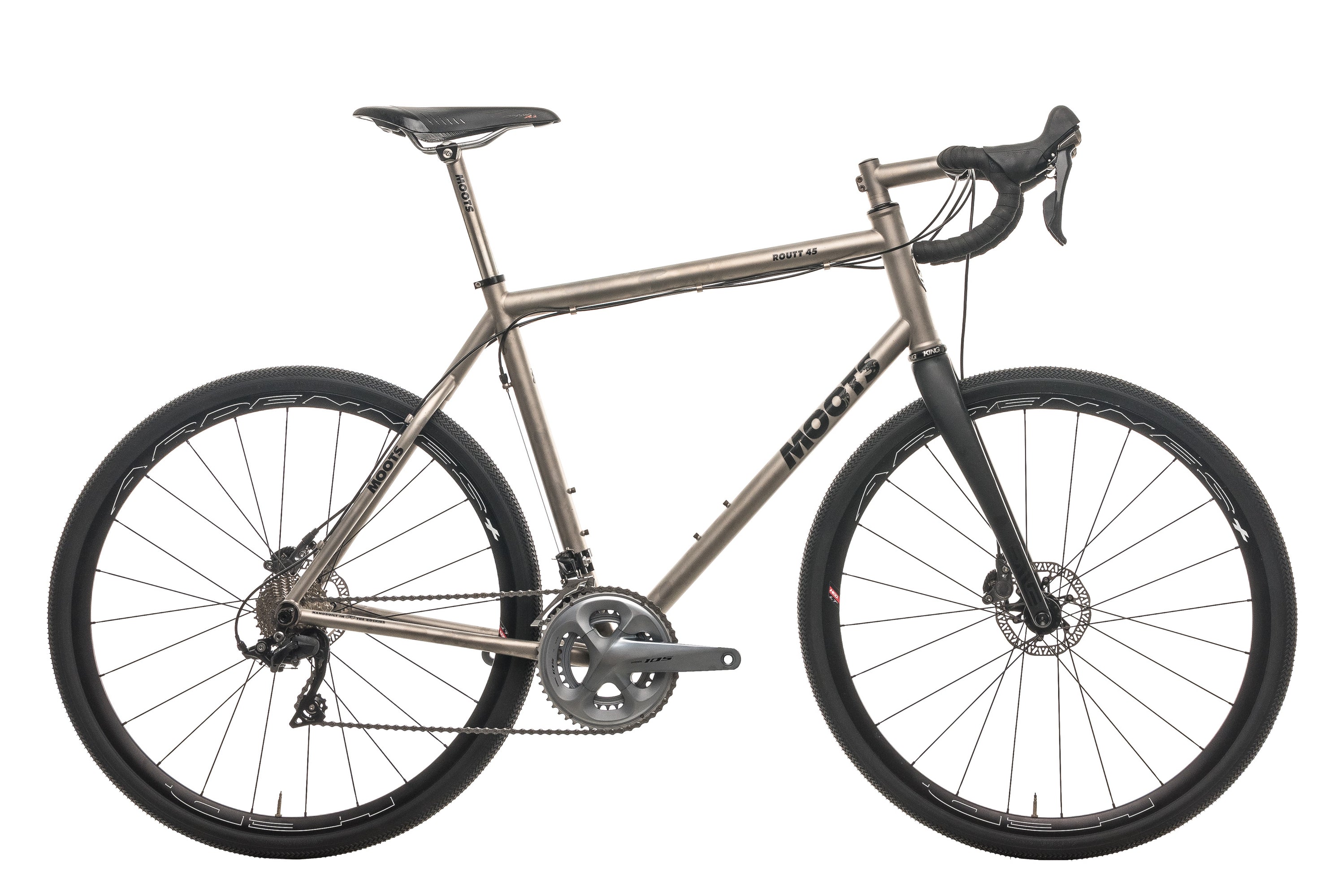 moots routt 45 titanium gravel bike