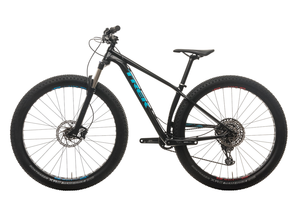 2017 trek best sale stache 5 specs