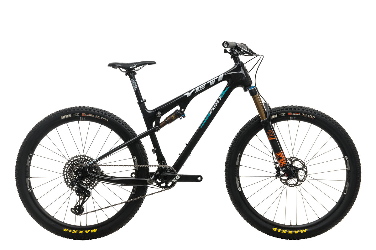 Yeti asr 2025 c 2017