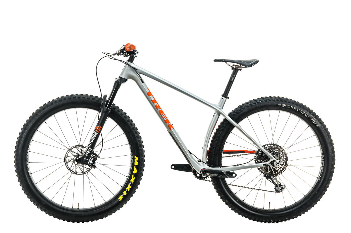 2019 trek best sale stache 9.7 review