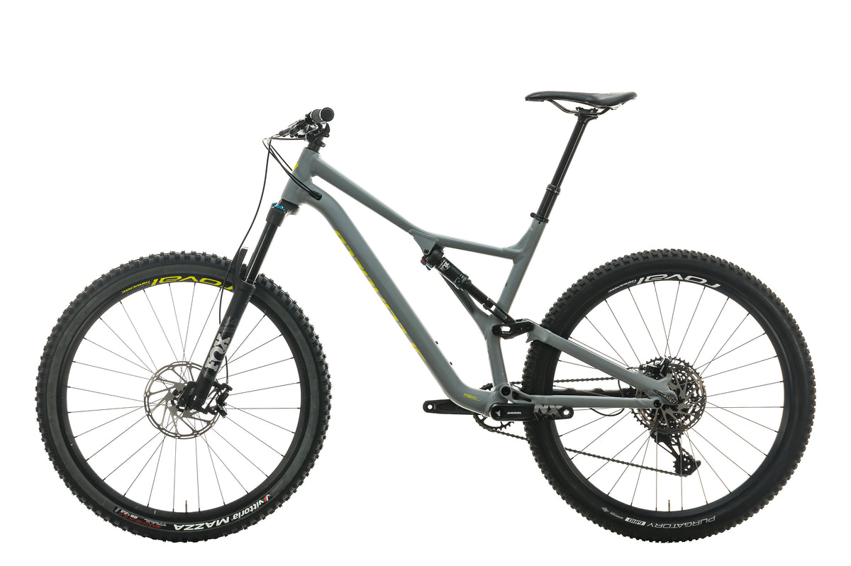 Stumpjumper comp alloy 29 hot sale weight