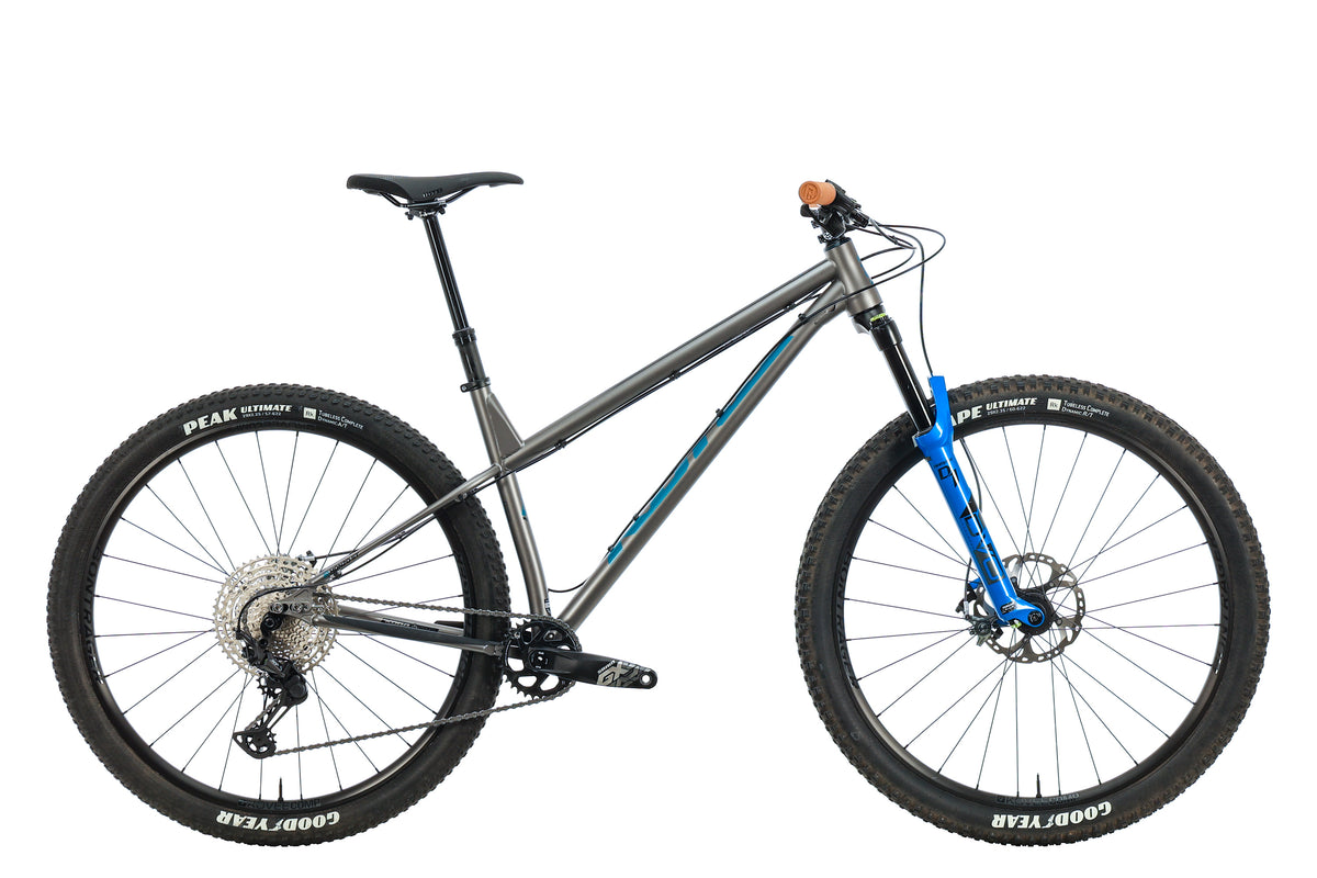 Kona 2019 honzo st 2024 frame with kona axle