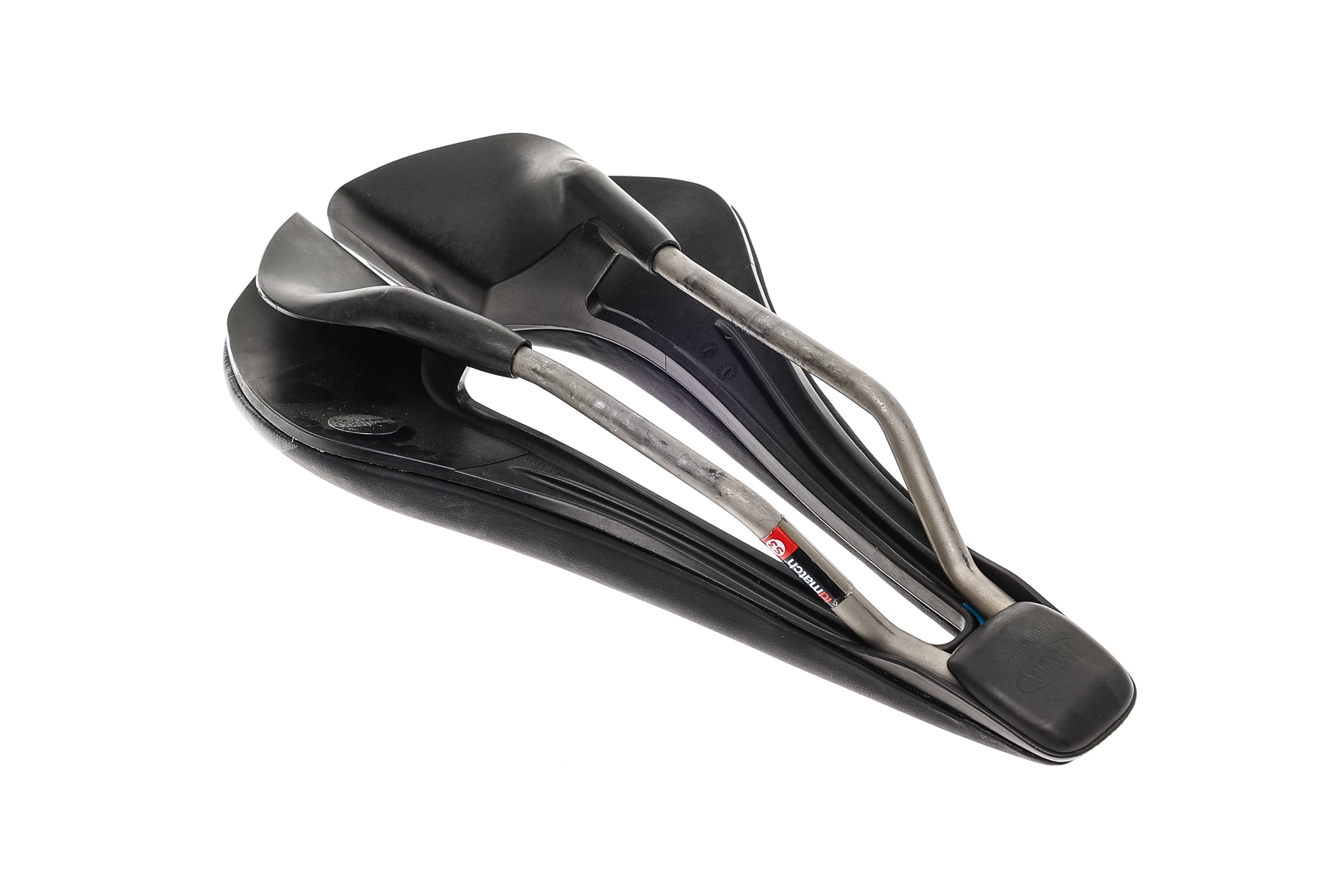 sp01 selle italia carbon saddle