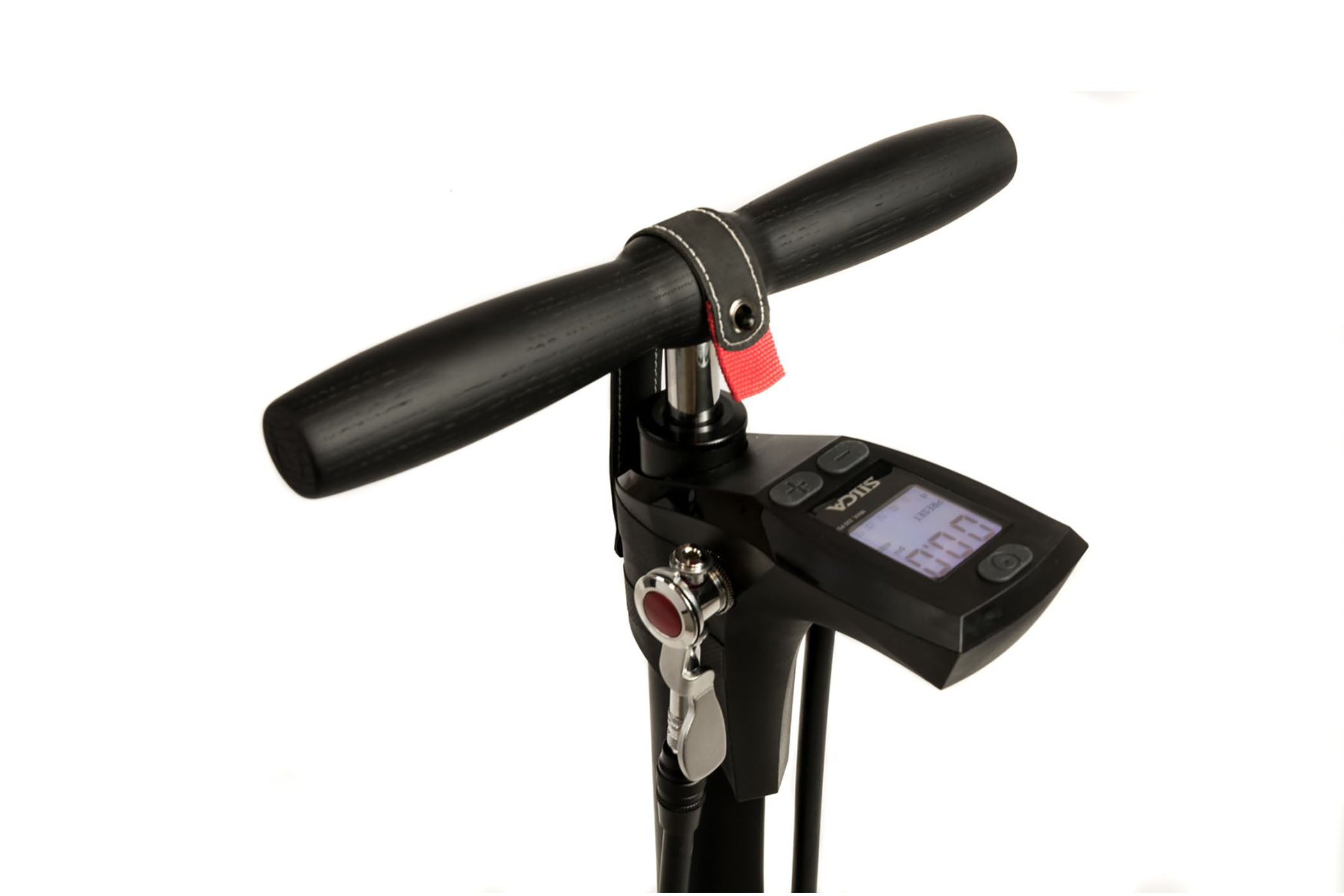 Bike pump best sale digital gauge