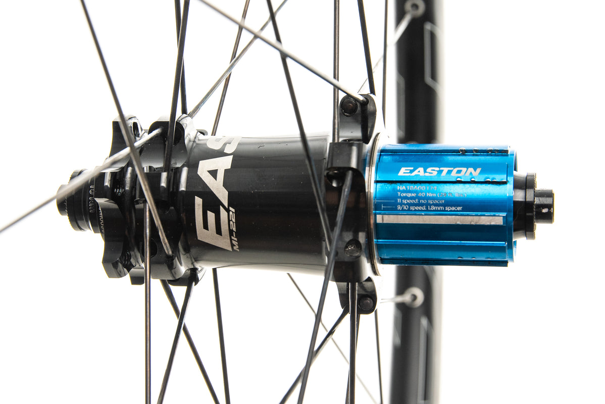 Easton EC90 SL Disc Carbon Tubeless 700c Wheelse | The Pro's Closet