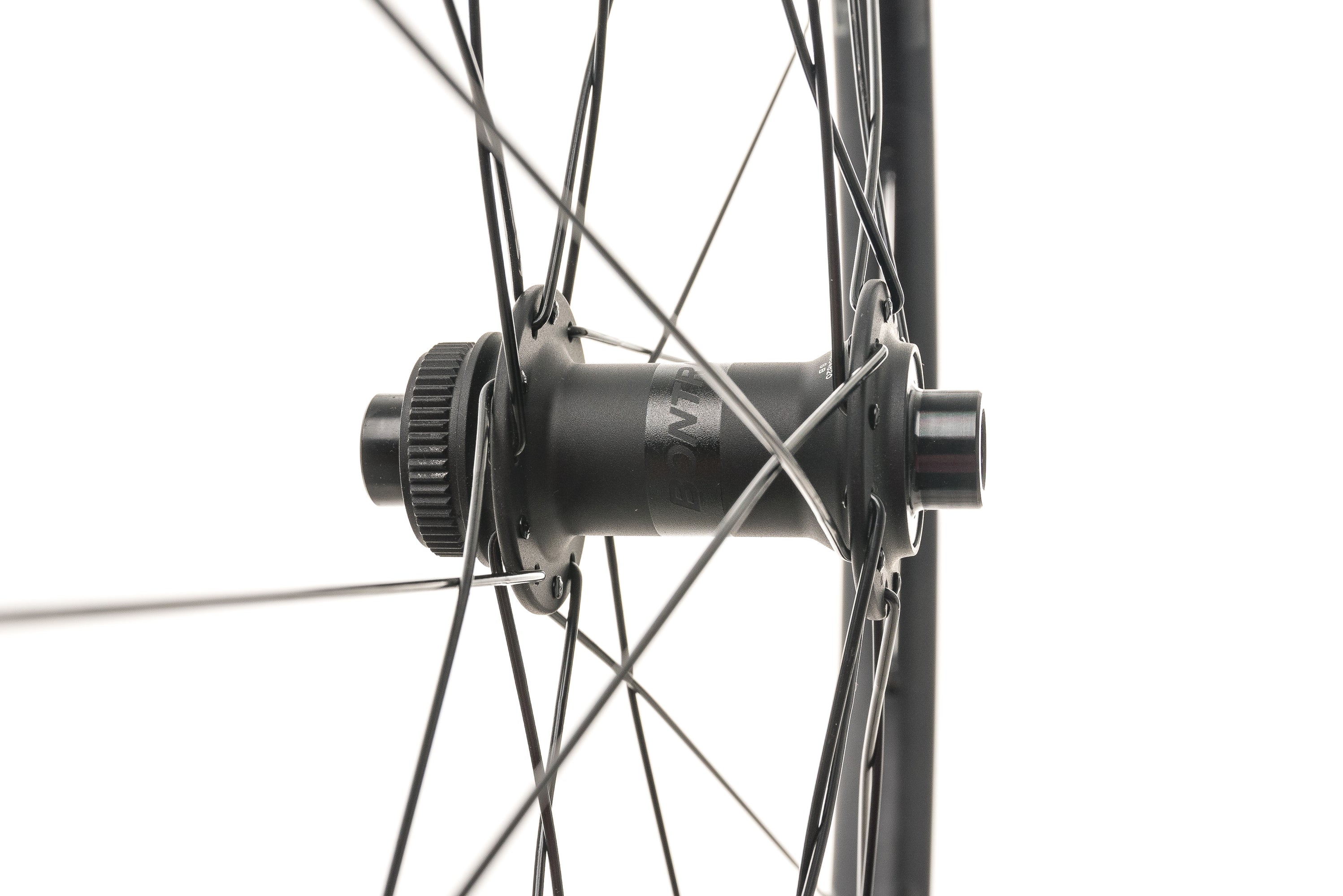 Bontrager Paradigm Comp 25 TLR Disc Aluminum Cli | The Pro's Closet