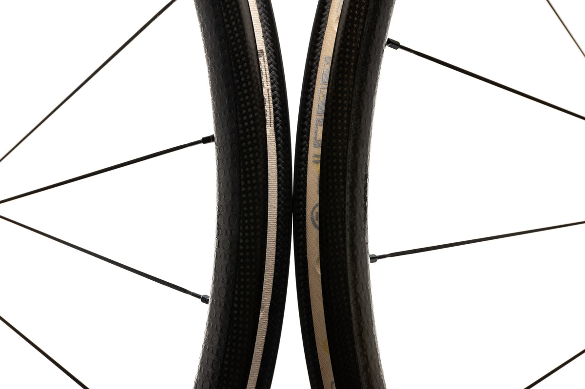 zipp 202 firecrest carbon clincher